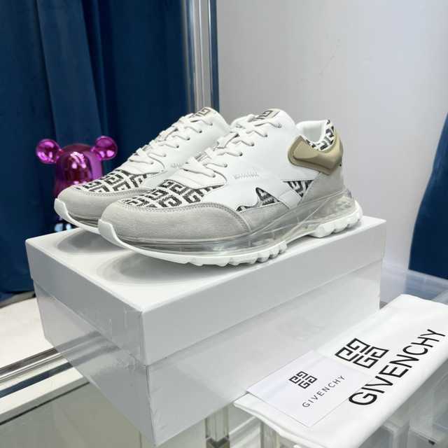 Givenchy TPU sneaker