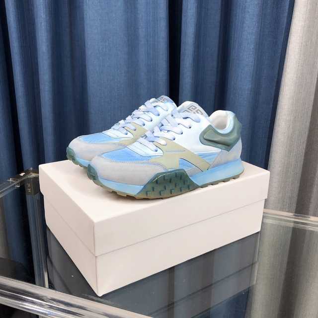 Givenchy calfskin sneaker