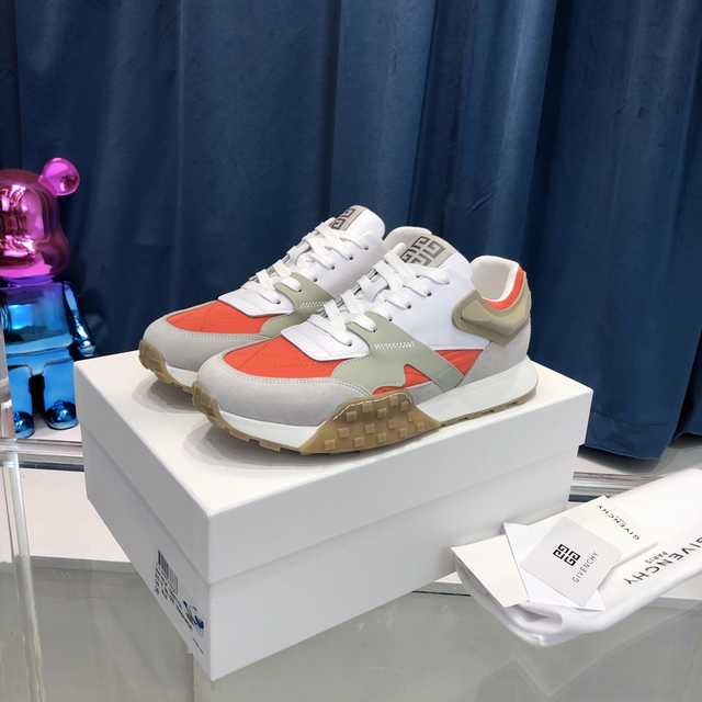 Givenchy TPU sneaker