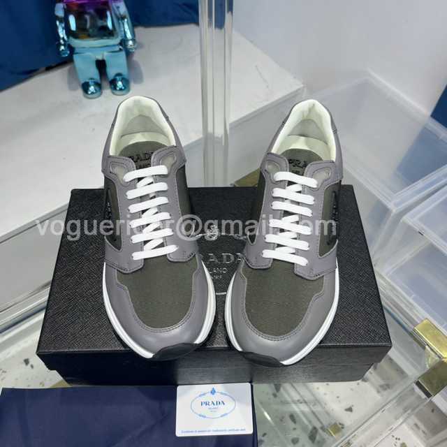 Prada classic sneaker