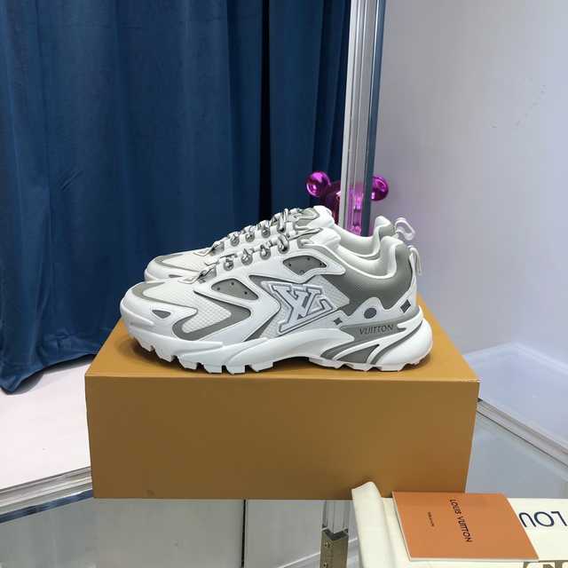 Louis Vuitton Runner Tatic