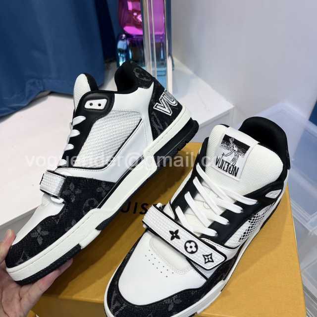 Louis Vuitton 22 runway Louis Vuitton 22 runway