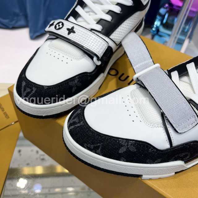Louis Vuitton 22 runway Louis Vuitton 22 runway