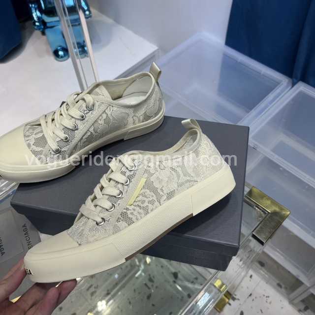 Balenciaga Paris canvas