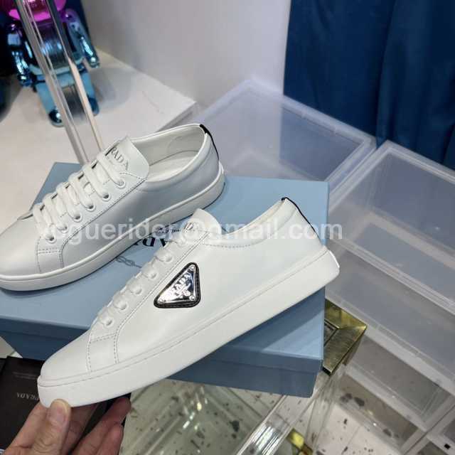 Prada 2022 slides