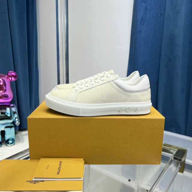 Louis Vuitton Men monogram