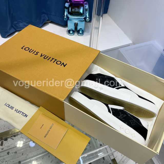 Louis Vuitton Men monogram Louis Vuitton Men monogram