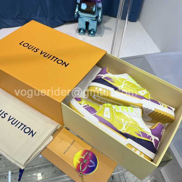 Louis Vuitton 2022 runway monogram Louis Vuitton 2022 runway monogram