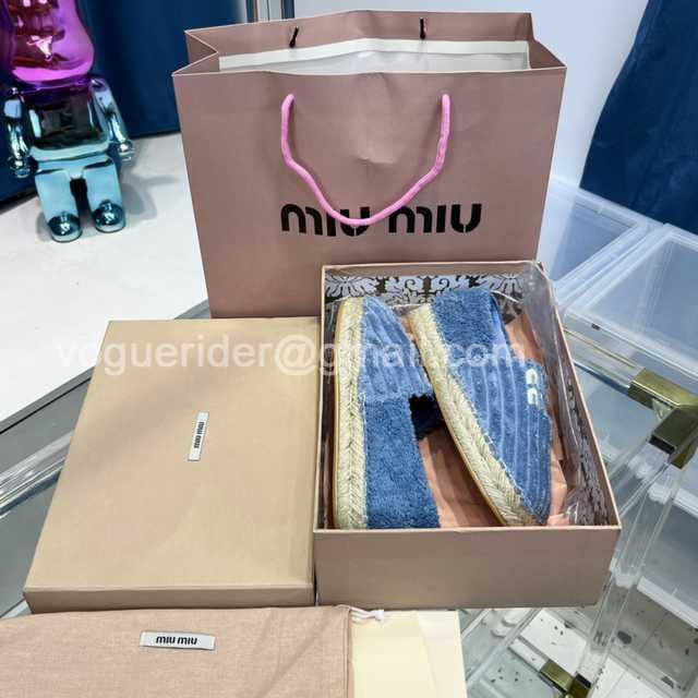 Miumiu 2022FW Velvet
