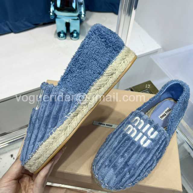 Miumiu 2022FW Velvet