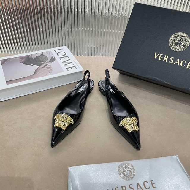 Versace 21sf patent leather
