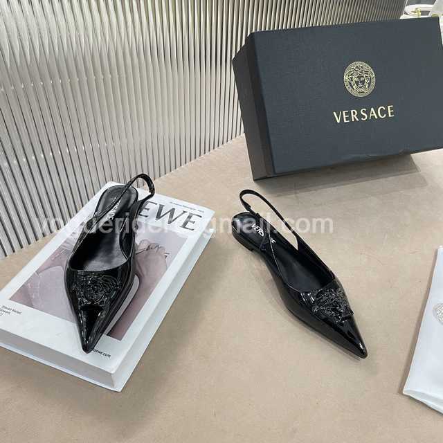 Versace 21sf patent leather