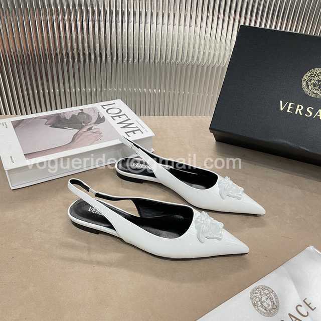 Versace 21sf patent leather