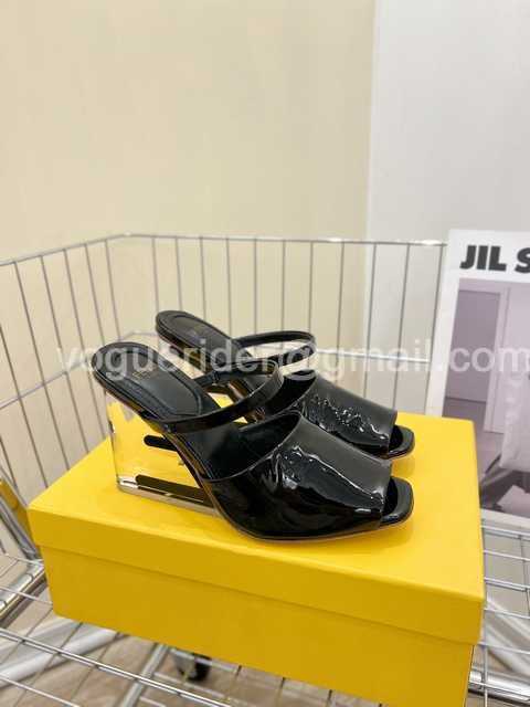 Fendi 2021ss crystal Fendi 2021ss crystal
