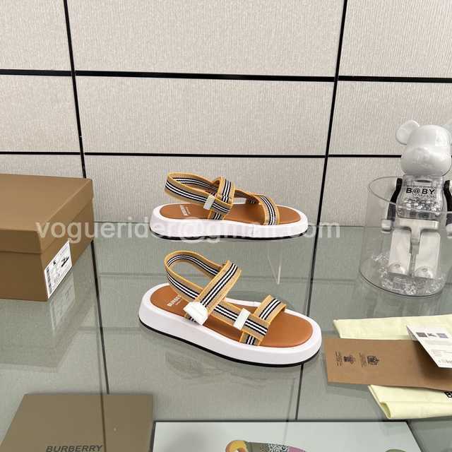 Burberry 2022 strap Burberry 2022 strap
