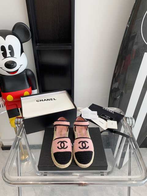 Chanel 2022 strap
