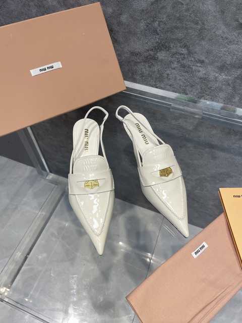 Miumiu 22ss coins