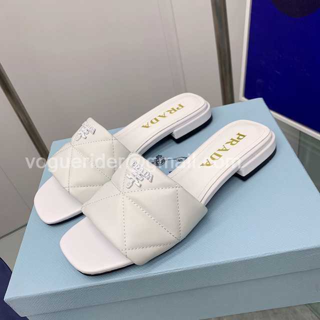 Prada 2022ss sheep Prada 2022ss sheep