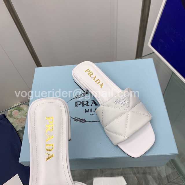 Prada 2022ss sheep Prada 2022ss sheep