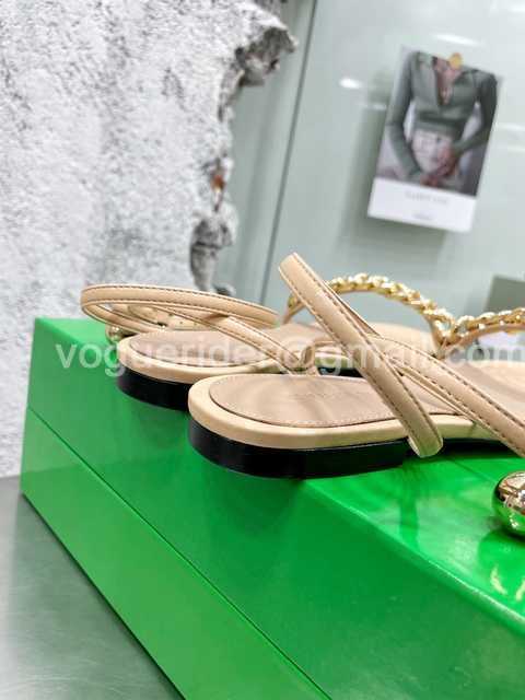 BV602-2 Bottega Veneta