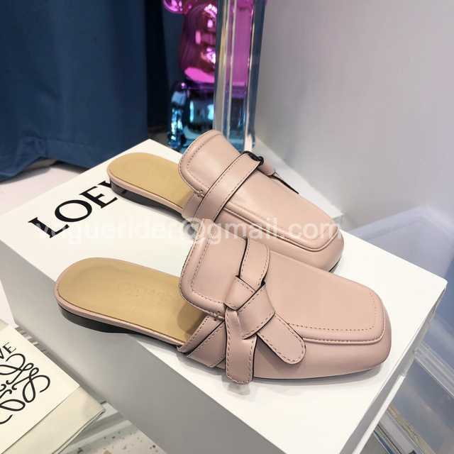 Loewe Ties