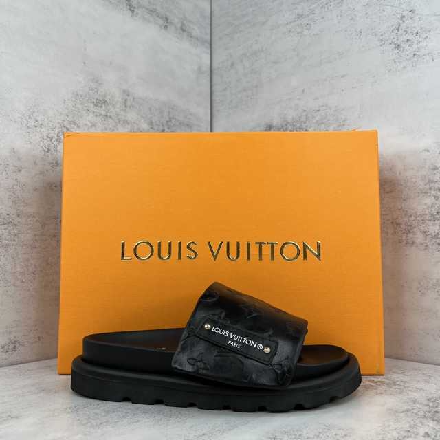 Louis Vuitton 22ss sticker