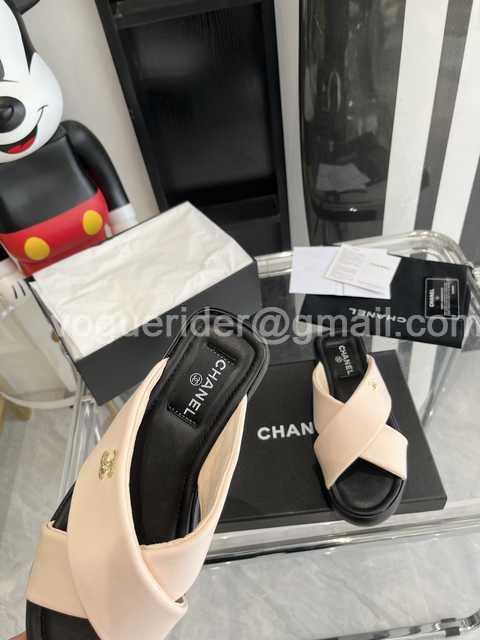 Chanel 2022 crossing Chanel 2022 crossing