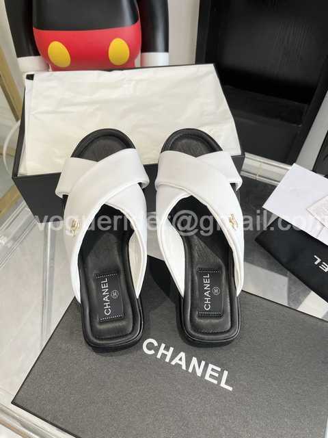 Chanel 2022 crossing Chanel 2022 crossing