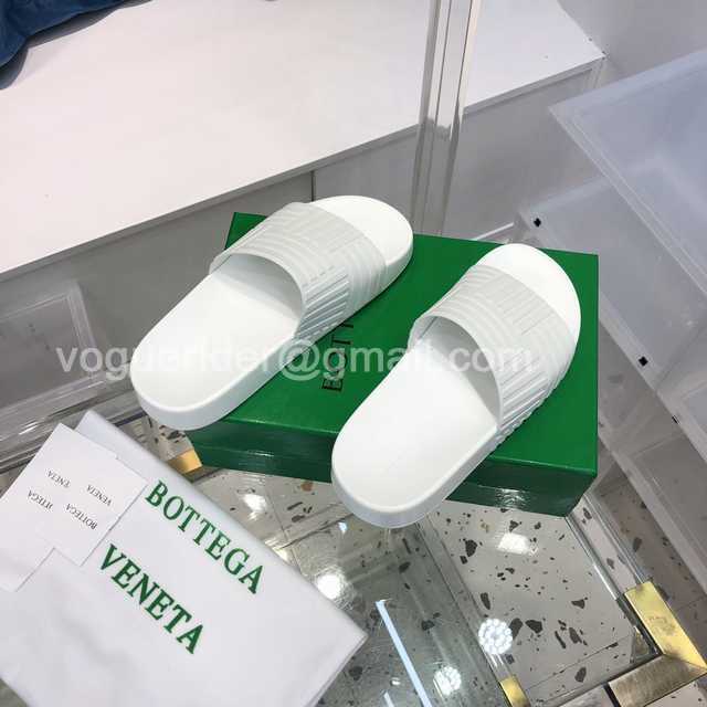 Bottega Veneta 2022 rubber