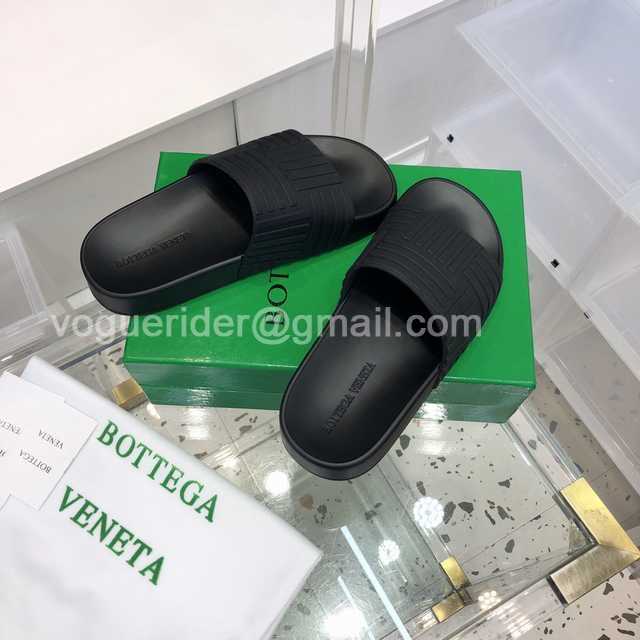 Bottega Veneta 2022 rubber