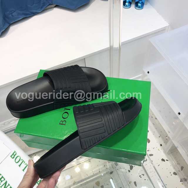 Bottega Veneta 2022 rubber