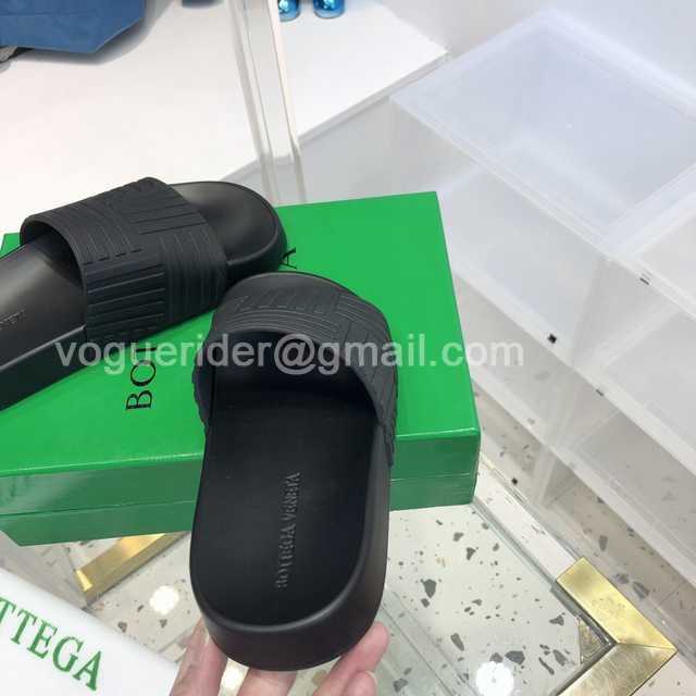 Bottega Veneta 2022 rubber