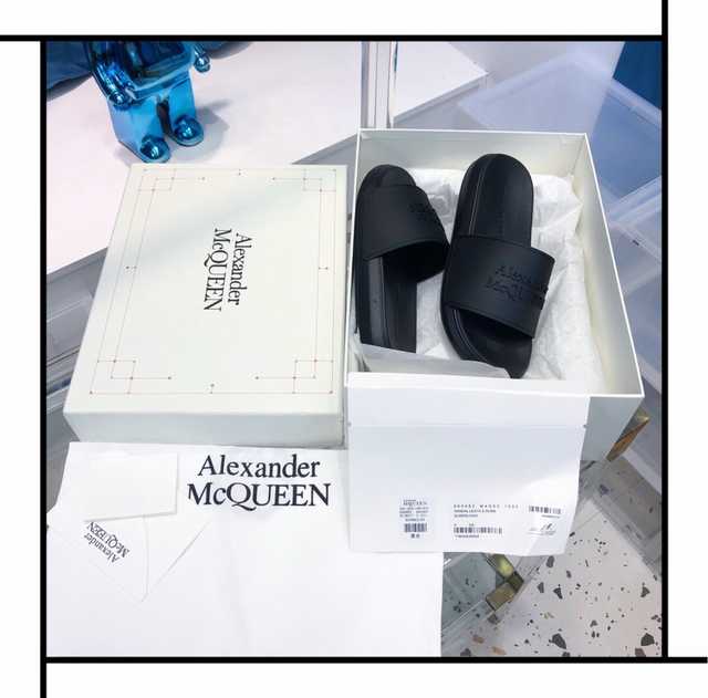 Alexander McQueen foaming Alexander McQueen foaming