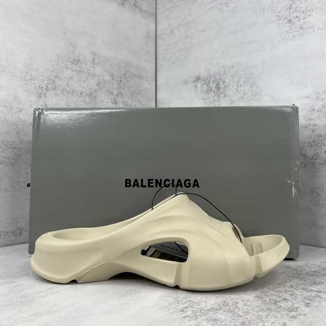 Balenciaga Mold Thong Balenciaga Mold Thong