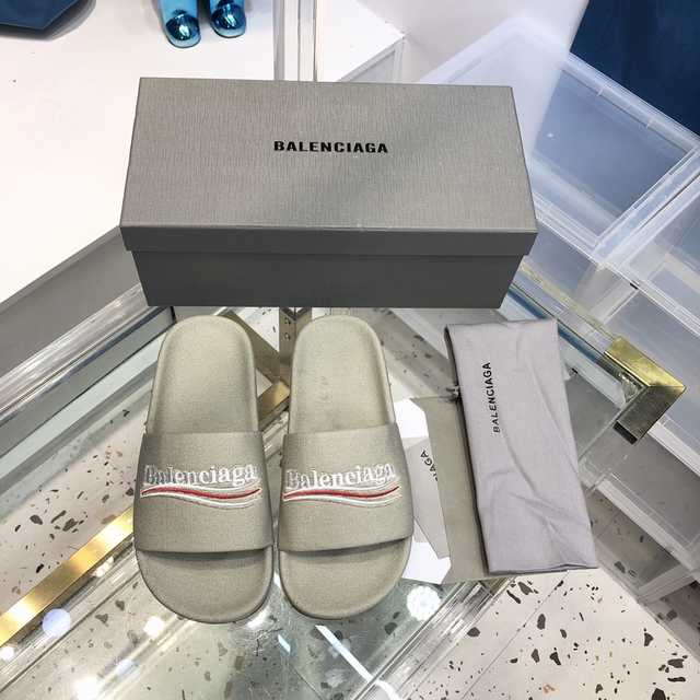 Balenciaga 22ss foaming Balenciaga 22ss foaming