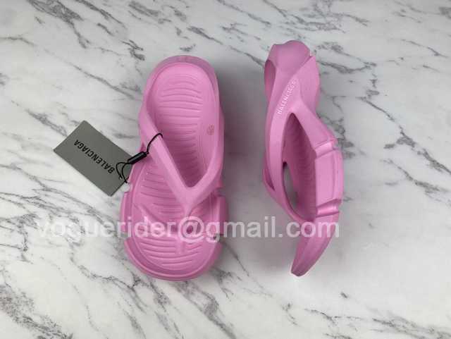 Balenciaga Mold Thong EVA Balenciaga Mold Thong EVA