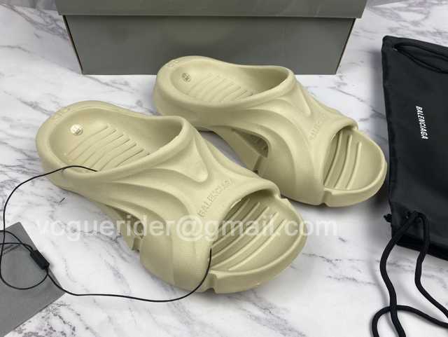 Balenciaga Mold Thong EVA