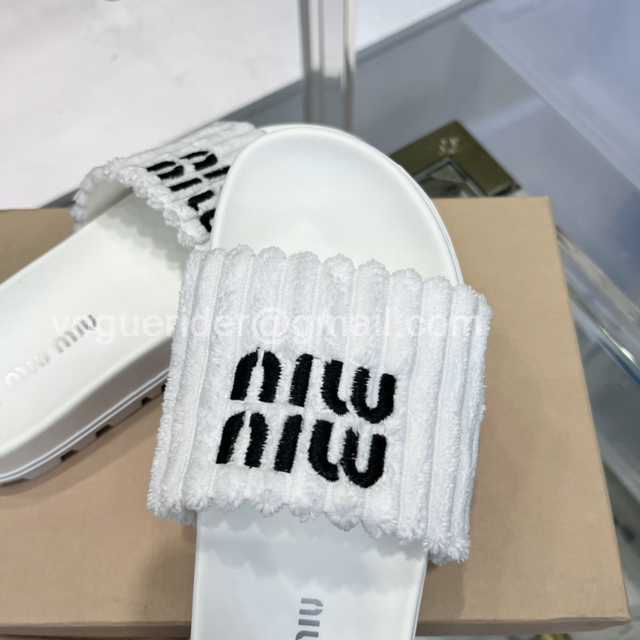 Miumiu Velvet