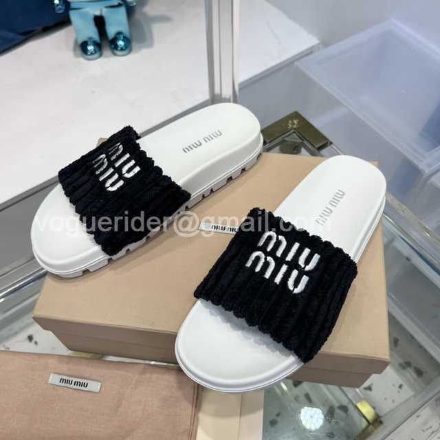 Miumiu Velvet Miumiu Velvet