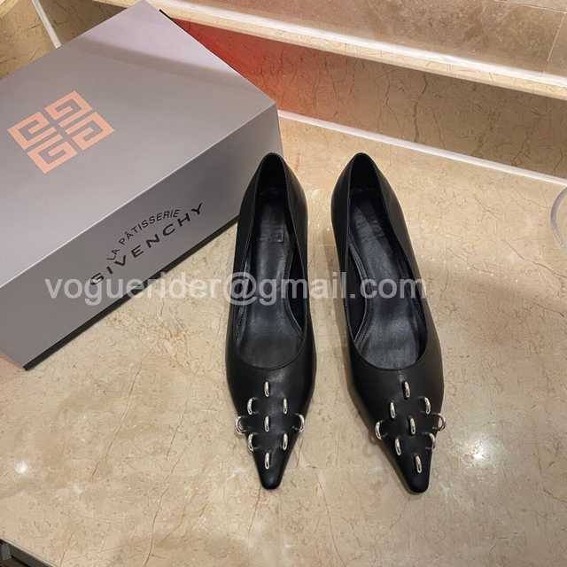Givenchy 2022ss runway Givenchy 2022ss runway