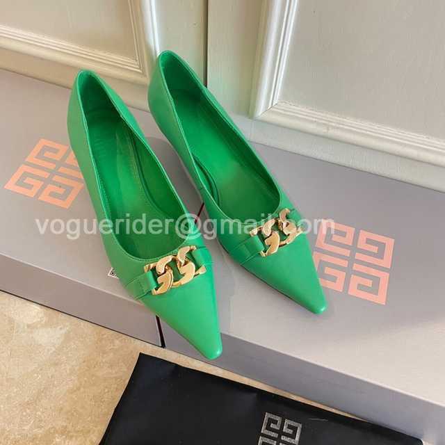 Givenchy 2022ss runway