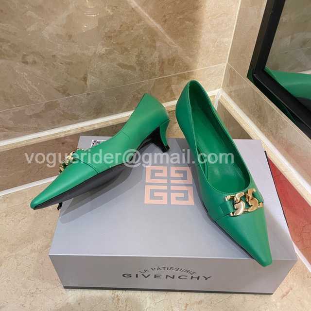 Givenchy 2022ss runway