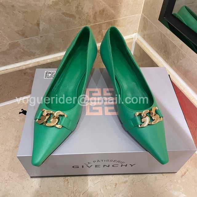 Givenchy 2022ss runway