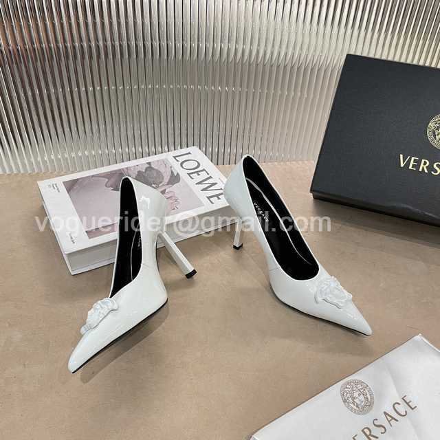 Versace 21s runway Versace 21s runway