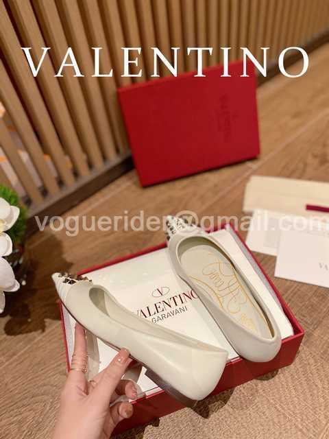 Valentino 2022 stud
