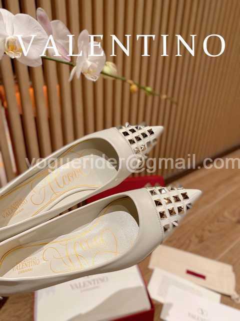 Valentino 2022 stud