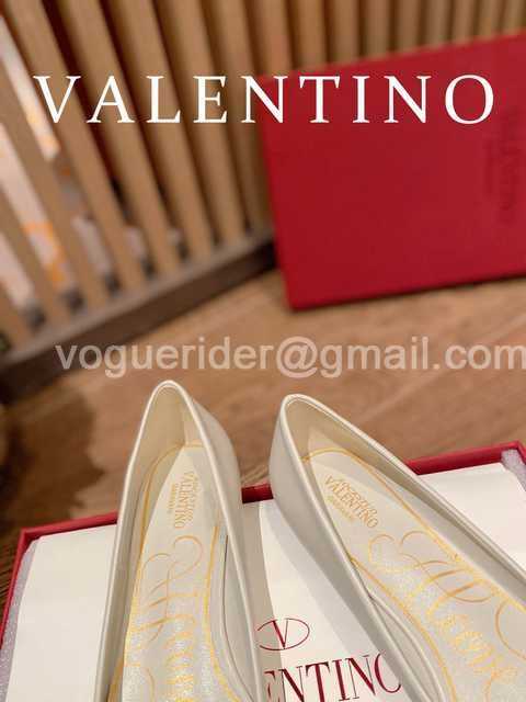 Valentino 2022 stud