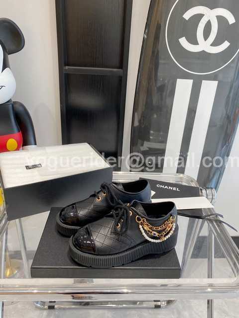 Chanel chain flatform