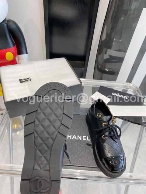 Chanel chain flatform