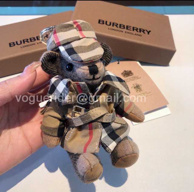KC10018 Bear KC10018 Bear